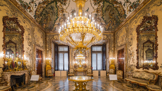 The Rise of French Chandeliers: A Luxurious Lighting Trend in Recent Years