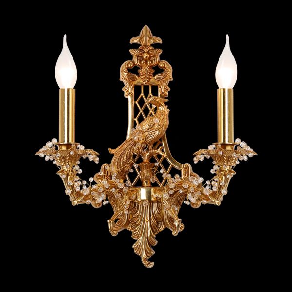 Close-up of the French-style wall lamp, highlighting the立体 (three-dimensional) metal bird and candle bulbs.